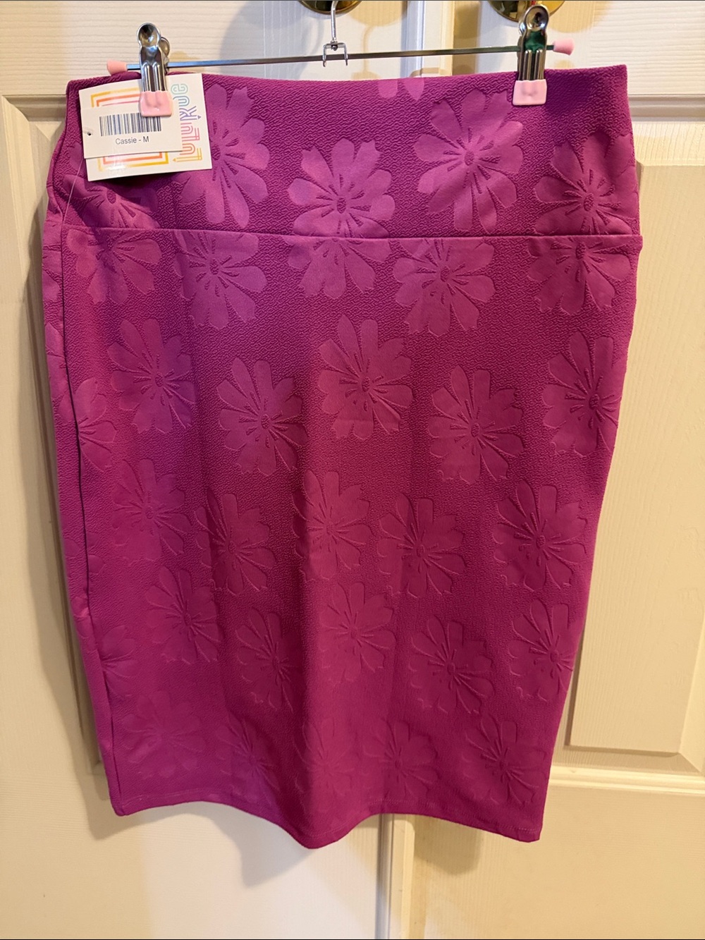 Magenta Floral Jacquard Pencil Skirt